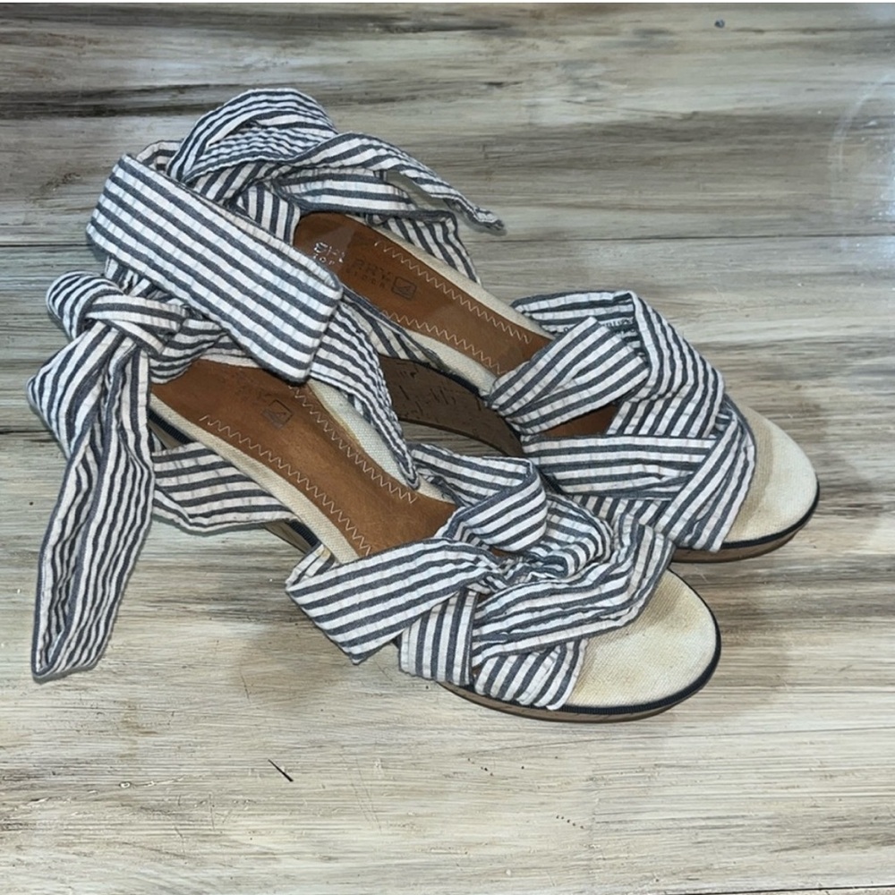 Sperry Top Sider Wedges size 7